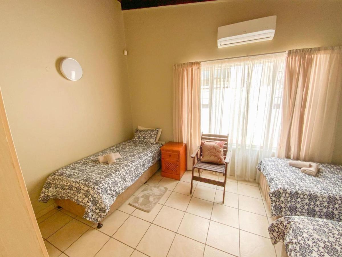 Beach Villa 27A & 27B Durban Buitenkant foto