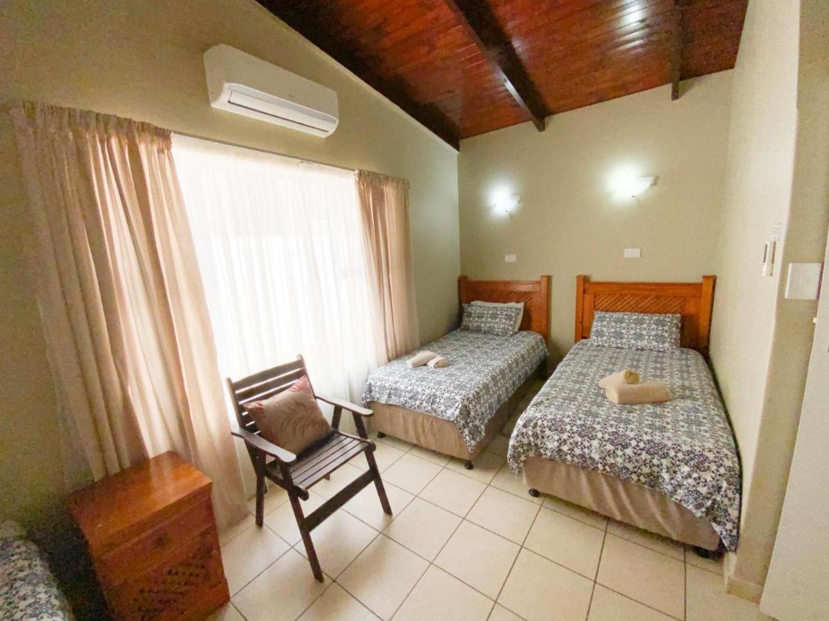 Beach Villa 27A & 27B Durban Buitenkant foto